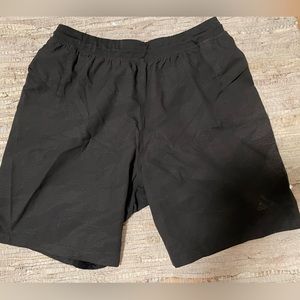 Adidas running short - Size M